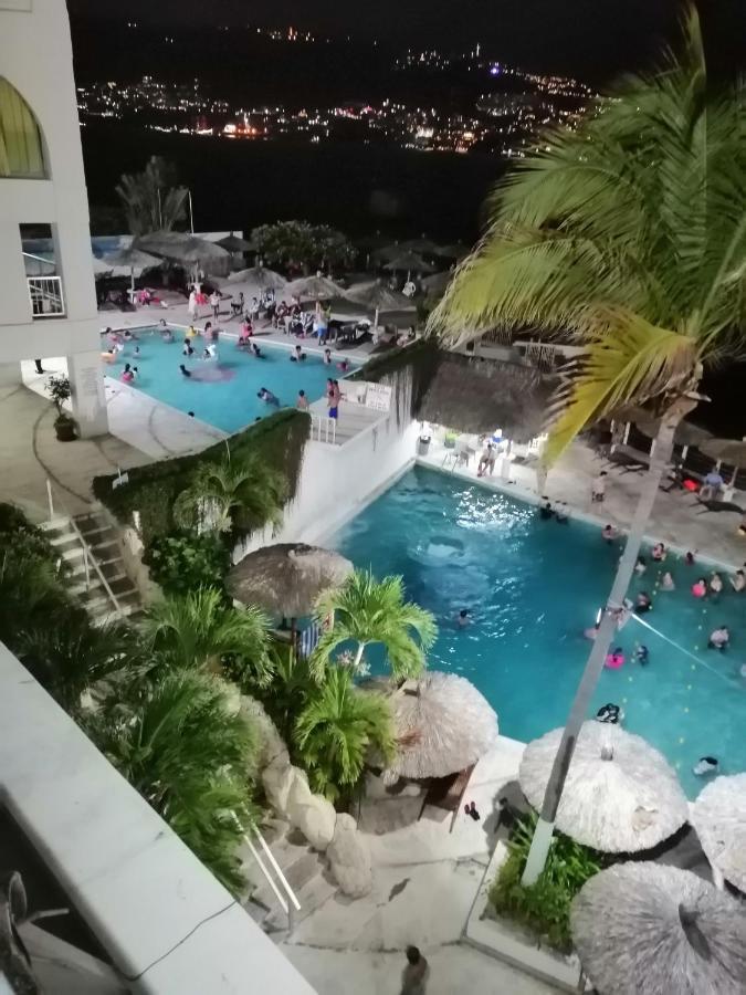 Bonita Suite Torres Gemelas Acapulco Bagian luar foto